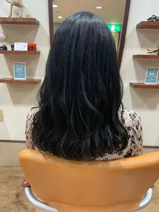 ロング カラー サプリームヘア 飯田みち瑠のヘアスタイル