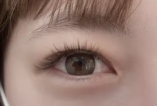 マツエク・マツパ Reveil  Elegance所属・秋田 美穂のマツエク・マツパデザイン