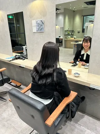 ロング カラー やまぐち まなみのヘアスタイル
