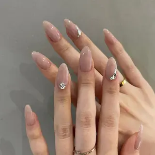 ネイル Luludi nail&eyeのネイルデザイン