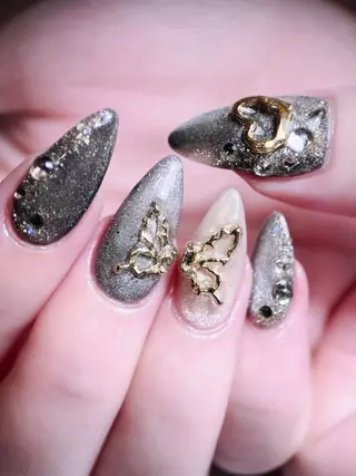 ネイル nailsalon R’のネイルデザイン