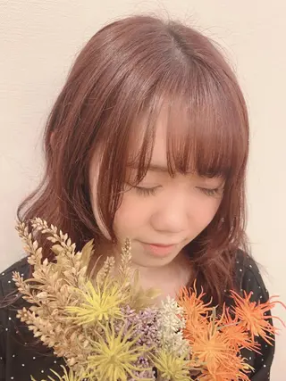 マツエク・マツパ 中野 里咲のヘアスタイル