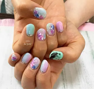 ネイル 石野 広佳のネイルデザイン