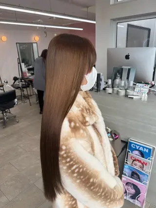 カラー Hamaguchi Naoのヘアスタイル
