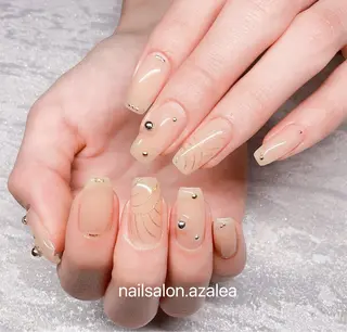 ネイル R inのネイルデザイン