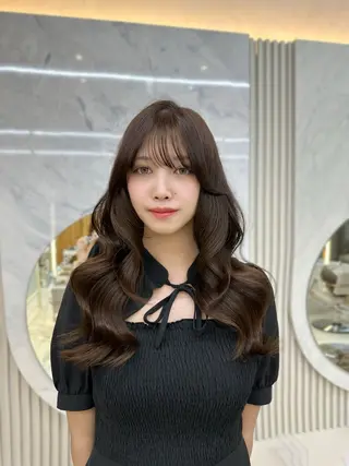 ロング oto🤍×美髪× ゆるふわレイヤーのヘアスタイル