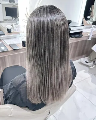 セミロング ＡＳＨ大宮/ブリーチ 髪質改善/カラーのヘアスタイル