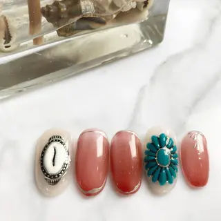 ネイル 手書きが得意🖌️ Y’s  nailのネイルデザイン