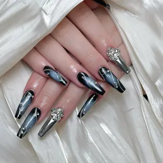 ネイル Maggie Nail🦩のネイルデザイン