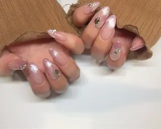 ネイル Ravi【胡町】 伊藤のネイルデザイン