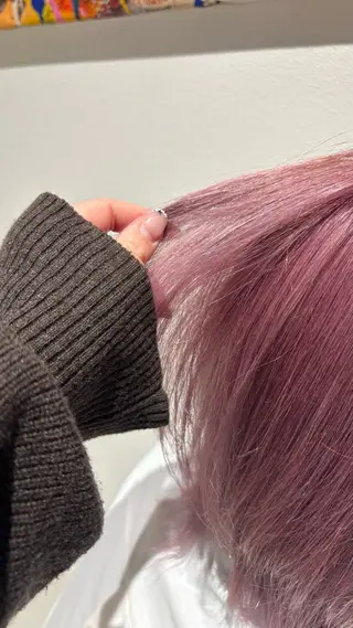 カラー 🍓ハイトーンカラー 🎀nene🍓のヘアスタイル