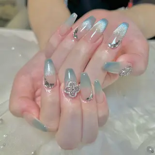 ネイル ぷりゅねる Nanamiのネイルデザイン