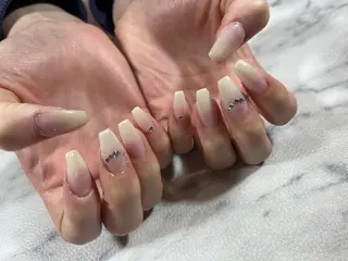 ネイル Nail Salon Champ🐾のネイルデザイン