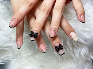 ネイル crystal ⭐︎ colorのネイルデザイン