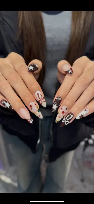 ネイル Sarina ⋆⭒˚ mavieのネイルデザイン