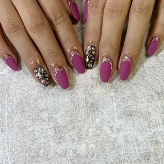 ネイル S. JEWELのネイルデザイン