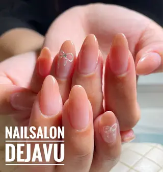 ネイル Nail salon Dejavu 🌿のネイルデザイン