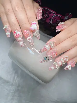 ネイル Lee Nailsのネイルデザイン