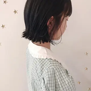 ミディアム 市川 千夏のヘアスタイル