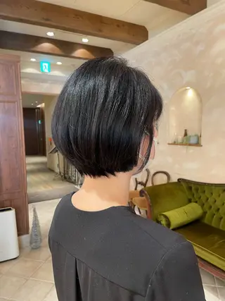 ショート ボブ ホノカのヘアスタイル