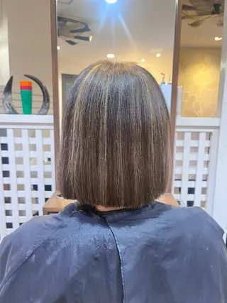カラー 武原 虹音のヘアスタイル