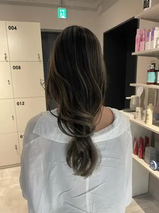 ミディアム カラー ブリーチ👩🦳/ ✂︎MANAMIのヘアスタイル