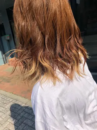 ミディアム カラー デザインカラー✨新倉 佑奈のヘアスタイル