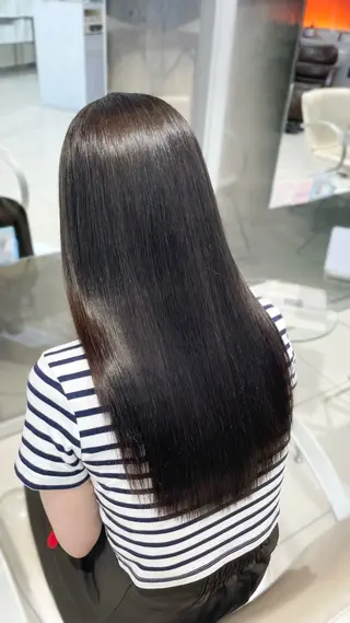 ロング カラー チョコレートカラー/ 𝐒𝐚𝐤𝐢のヘアスタイル