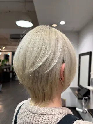ショート こやなぎ れいなのヘアスタイル
