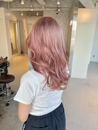 ミディアム 🎗副店長/井上 竜 ブリーチ指名No.1のヘアスタイル