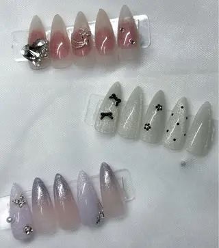 ネイル sharesalon  Mariris所属・KARIN🍓🐯 ￤心斎橋のネイルデザイン