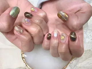 ショート m kaori𓃟のネイルデザイン