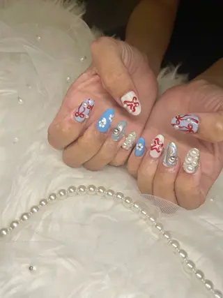 ネイル Blue daisy RIN🎀のネイルデザイン