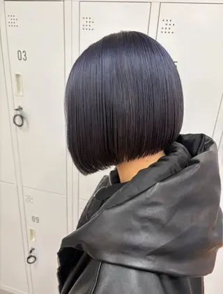 ミディアム UNBIRTHDAY akariのヘアスタイル