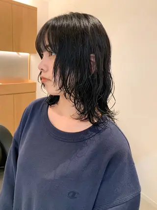 ミディアム パーマ ✂︎ウルフカット /レイヤーカット✂︎のヘアスタイル