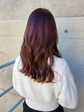 カラー day&night 【ひなこ】のヘアスタイル