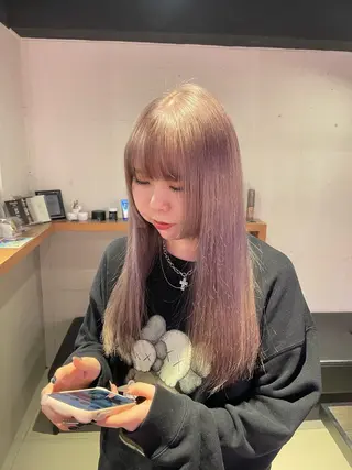 ロング カラー SERINA/ウルフ 、デザインカラーのヘアスタイル