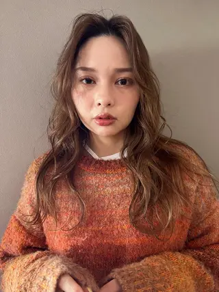 ロング Ore🫧タナカマヤ /柔らかい質感カラーのヘアスタイル