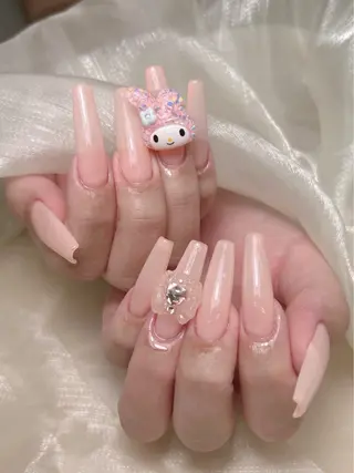 ネイル lucky nail 歌舞伎町のネイルデザイン