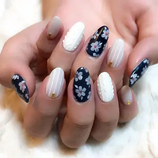 ネイル 東 千夏のネイルデザイン