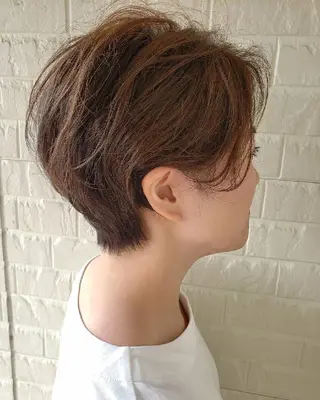 ショート パーマ 清水 沙織のヘアスタイル