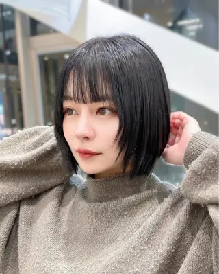 ミディアム ウルフカット/ ハッシュカット/山路のヘアスタイル
