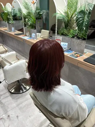 ミディアム 米田 穂乃花のヘアスタイル