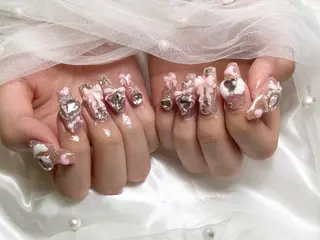 ネイル Roi〈ロワ〉 Minakoのネイルデザイン