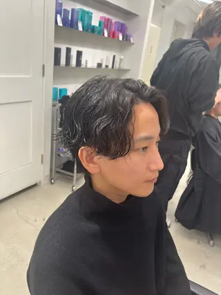 パーマ メンズ 深谷 侑亮のヘアスタイル