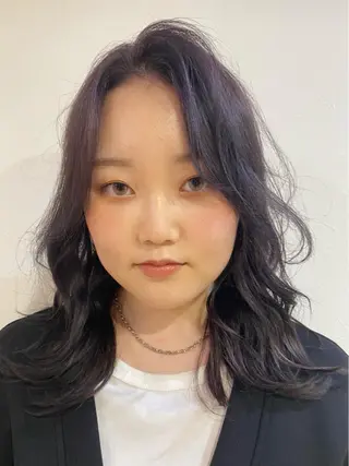 セミロング カラー 青木 梢のヘアスタイル