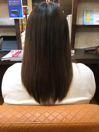 セミロング WEST✂︎AKI HIRO✂︎大和高田のヘアスタイル