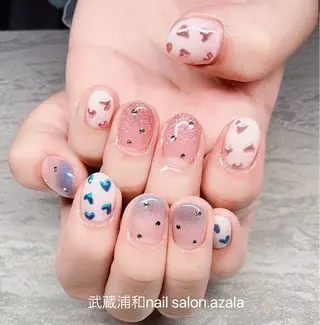 ネイル R inのネイルデザイン