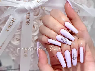 ネイル ✨Nailsalon Vi+✨のネイルデザイン