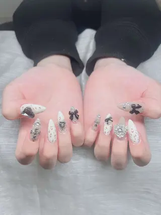 ネイル Lee Ainのネイルデザイン